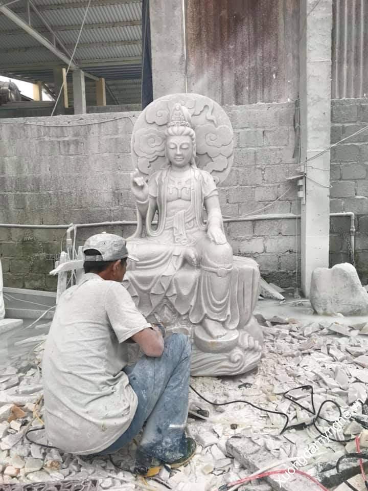 z2421739216444-8e5de8eb129bef2f74775dffc058d965